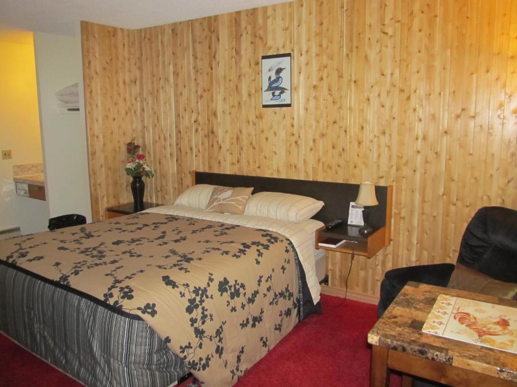 Hide Away Inn Dryden Esterno foto